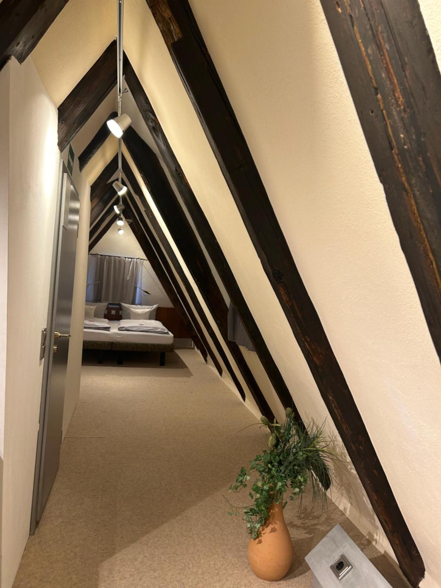 Schiefes Haus Hotel Ulm Buitenkant foto