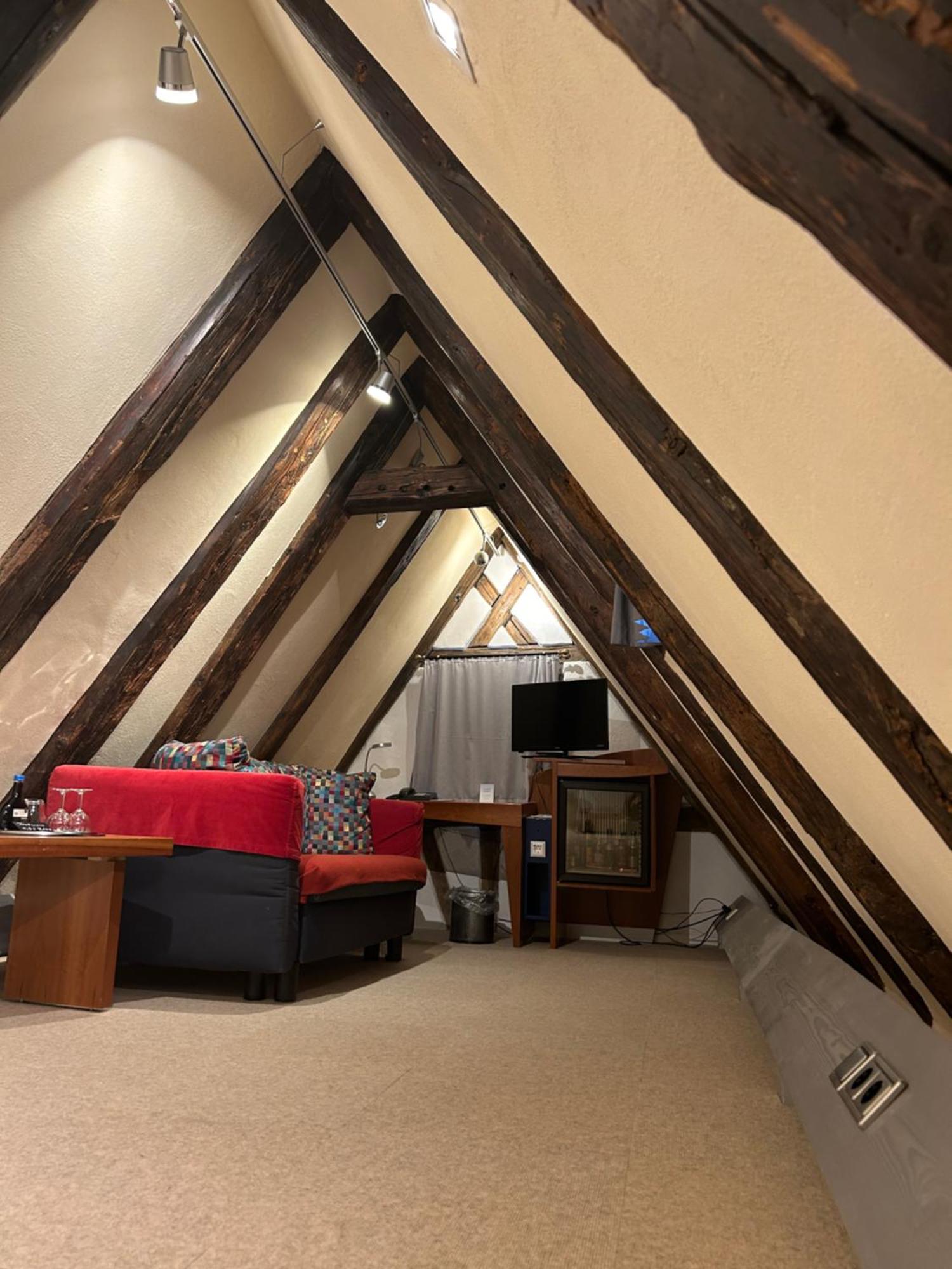 Schiefes Haus Hotel Ulm Buitenkant foto